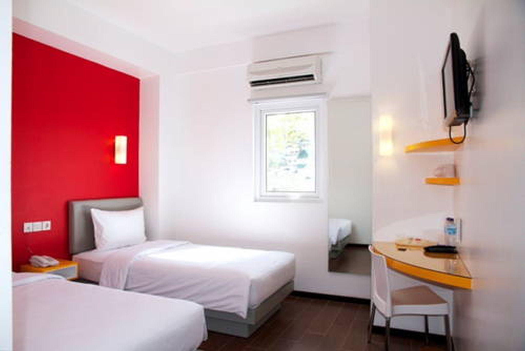 Amaris Hotel Амбон Екстер'єр фото