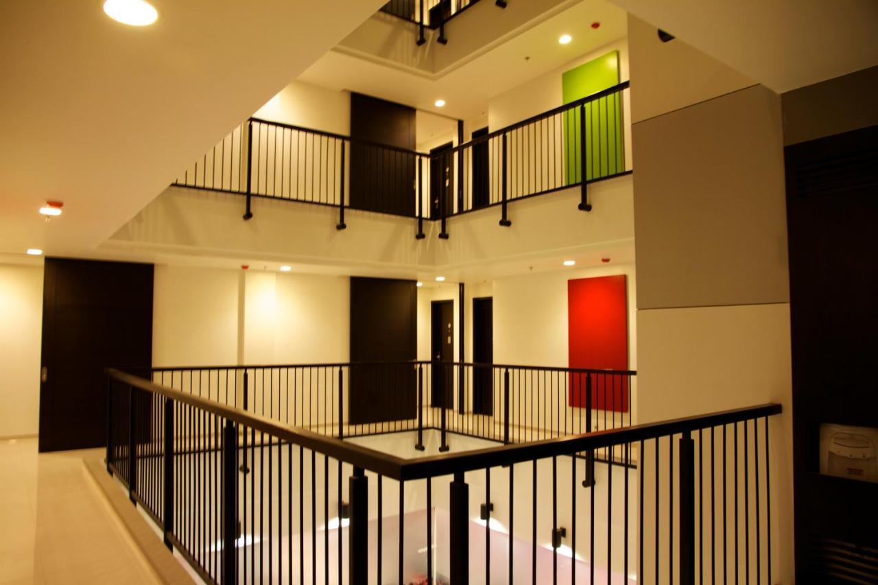 Amaris Hotel Амбон Екстер'єр фото