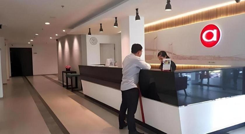 Amaris Hotel Амбон Екстер'єр фото
