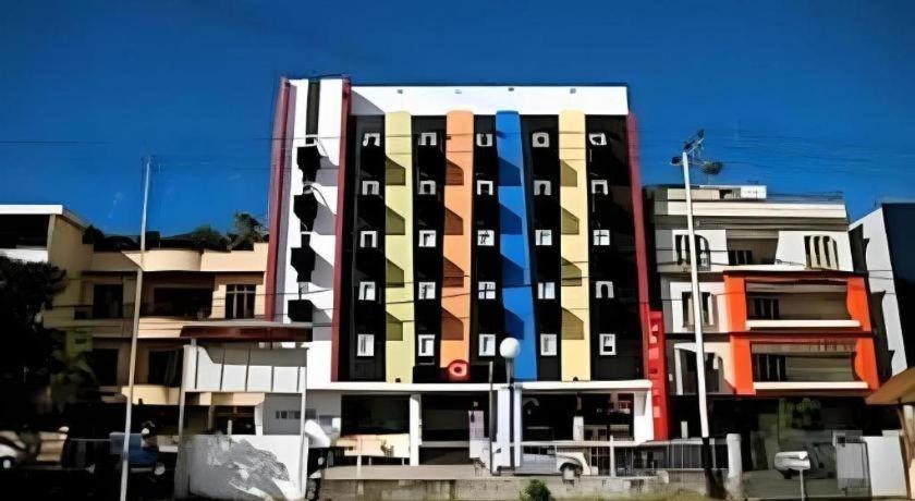 Amaris Hotel Амбон Екстер'єр фото